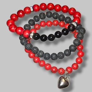 3 Red & Black Stone Bead Stretch Bracelets Stack‎ Silver Puffy Heart Charm